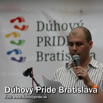 ESLOVÁQUIA: Skinheads atacam Pride em Bratislava