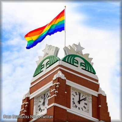 EUA: Starbucks celebra o Mês do Orgulho com bandeira gigante na sua sede