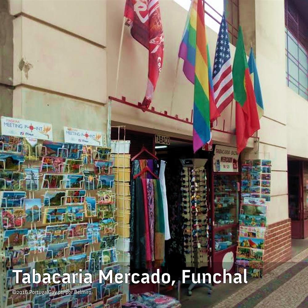 PORTUGAL: Uma bandeira arco-íris no Funchal